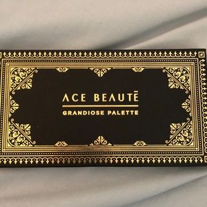 NWOT ace beaute eyshadow